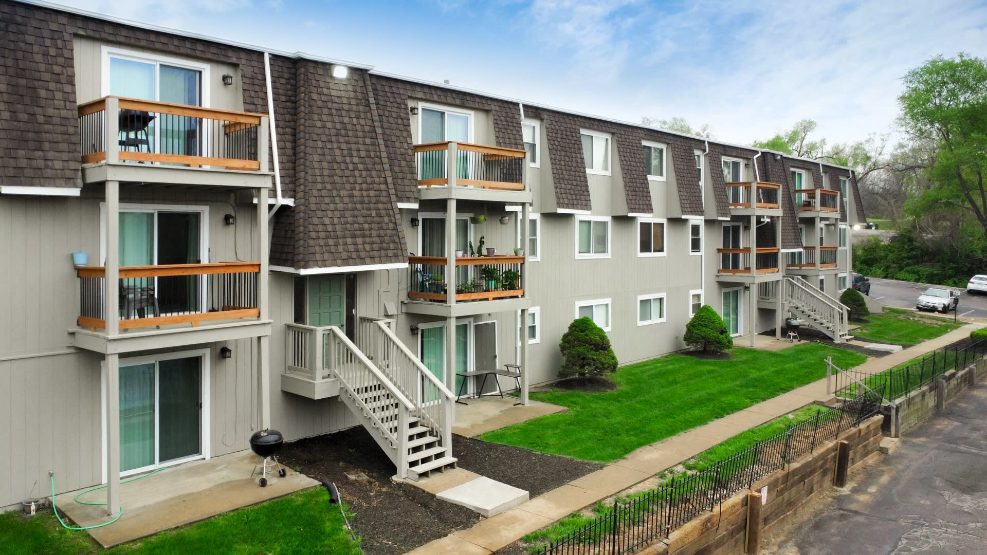 Skyline Apartments – photo 5