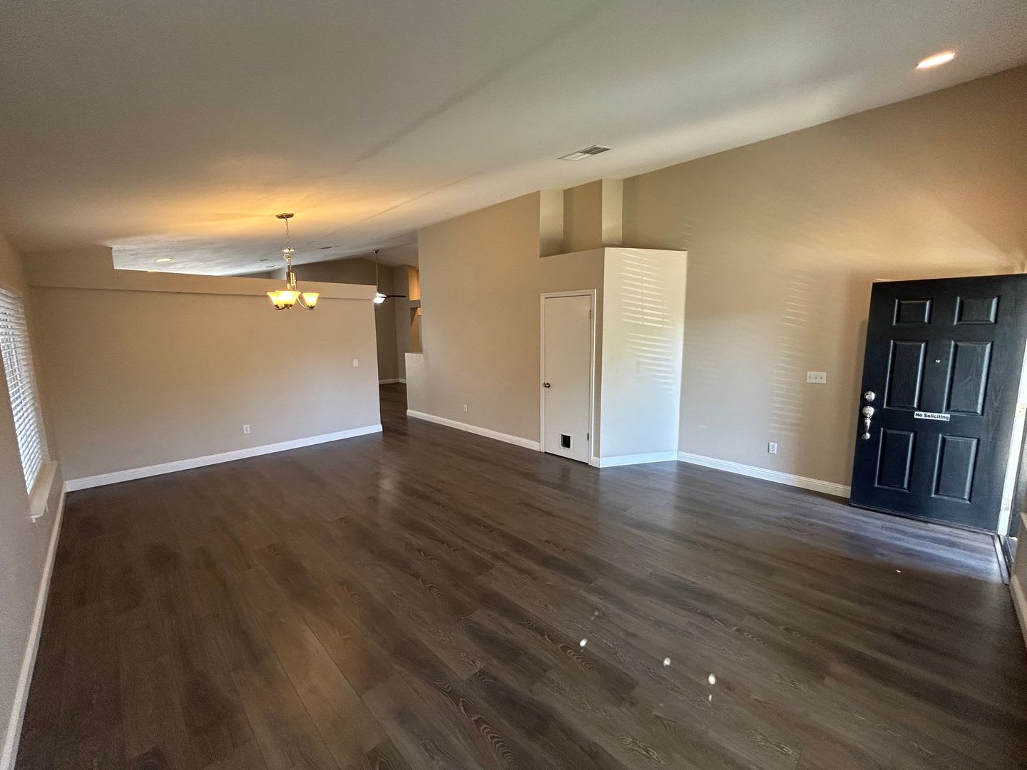 Beautiful Single Story 3 Bedroom, 2 Bath Antioch Home – photo 3