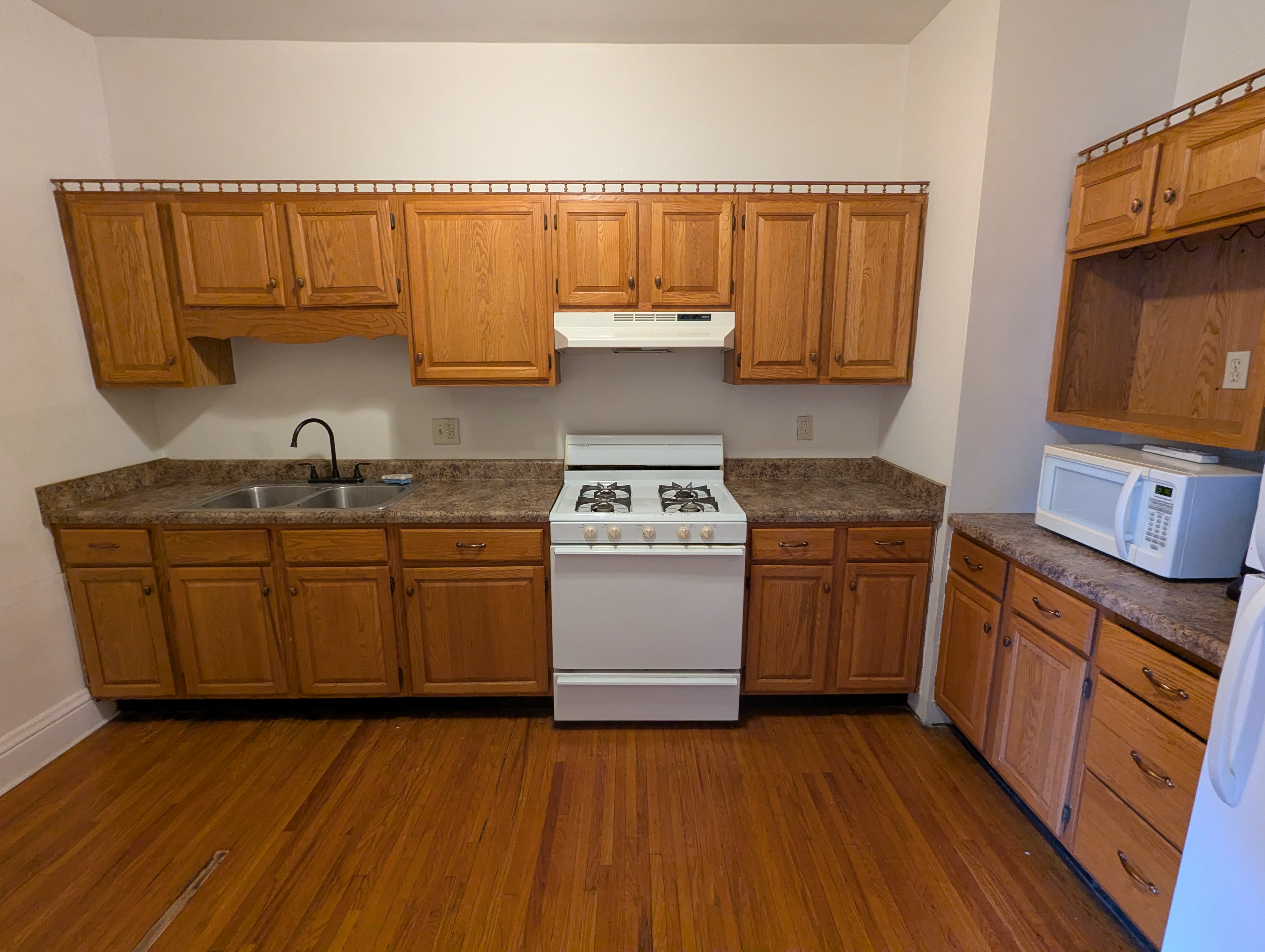 1019 North Farmington Road – photo 4