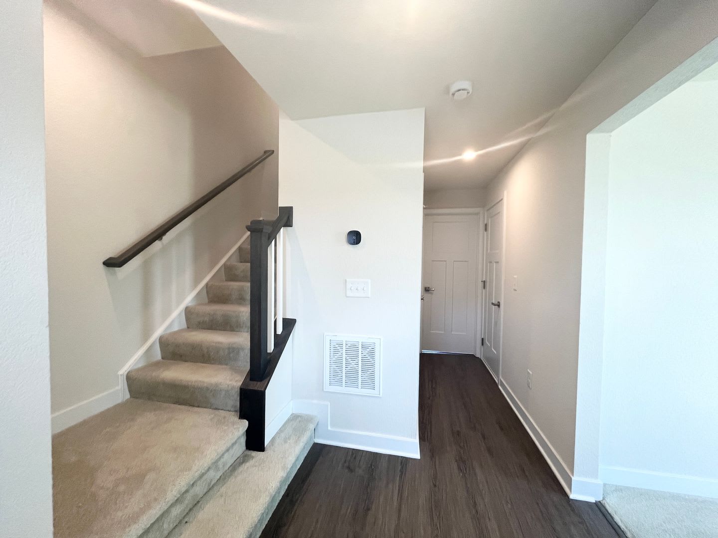 315 Fost Blvd – photo 4