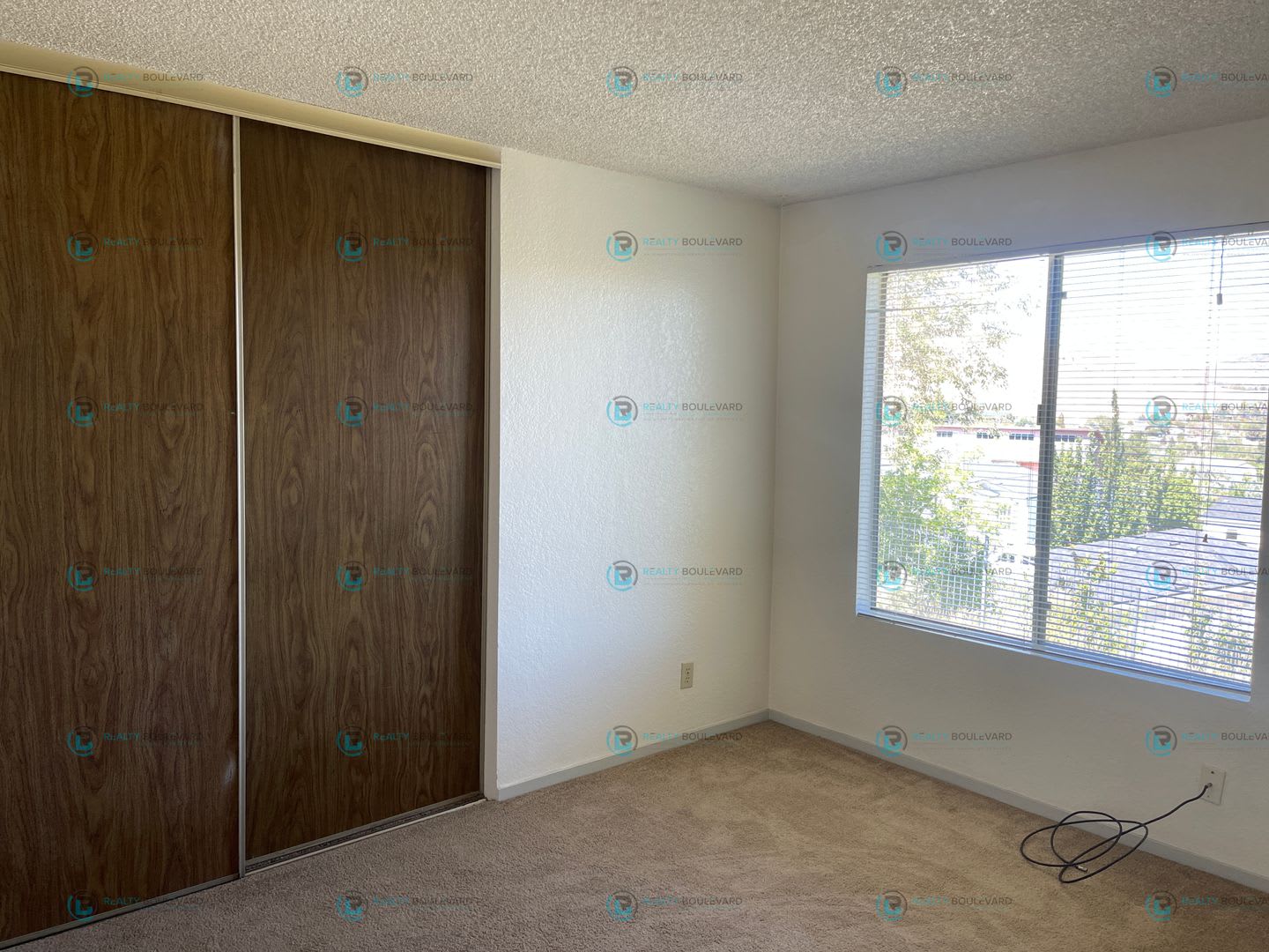 This Delightful 2 Bedroom 1 Bathroom Condo Perched Upstairs Offers An Irresistible Opportunity You Won T Want To Let Slip Away – photo 2