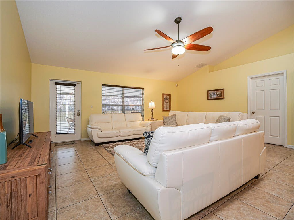 865 Beard Avenue – photo 4