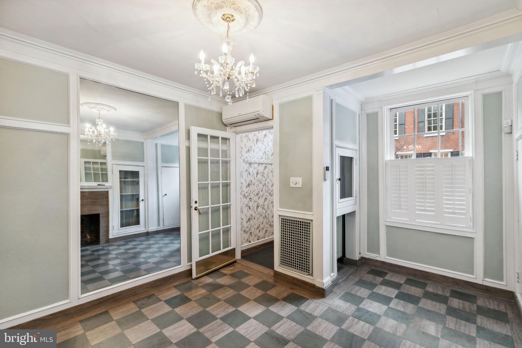 423 S CARLISLE Street – photo 5
