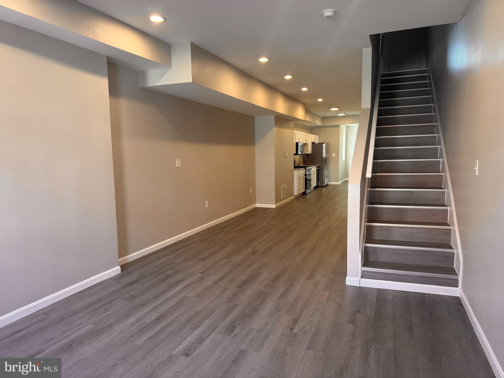 827 HARLEM Avenue – photo 4