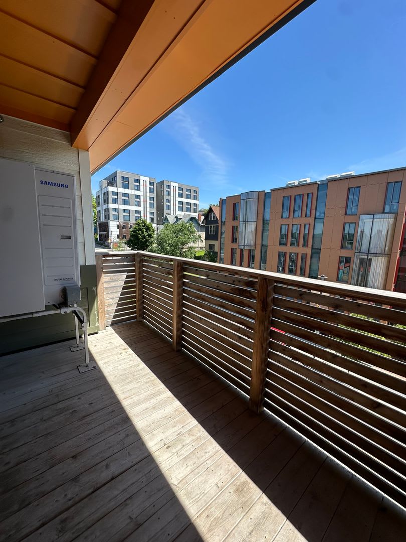 126 College Ave – photo 5