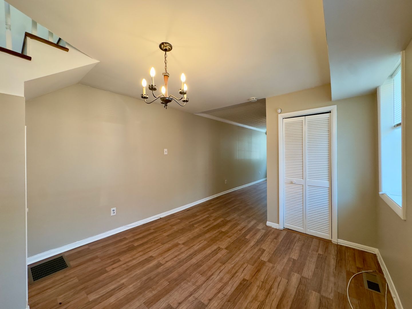 Charming 2 Bedroom 1 Bathroom Townhome In Baltimore Md – photo 5