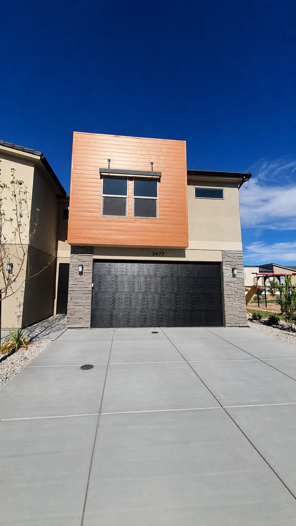 Spacious Townhome for Rent – Southern St. George Location! – photo 1