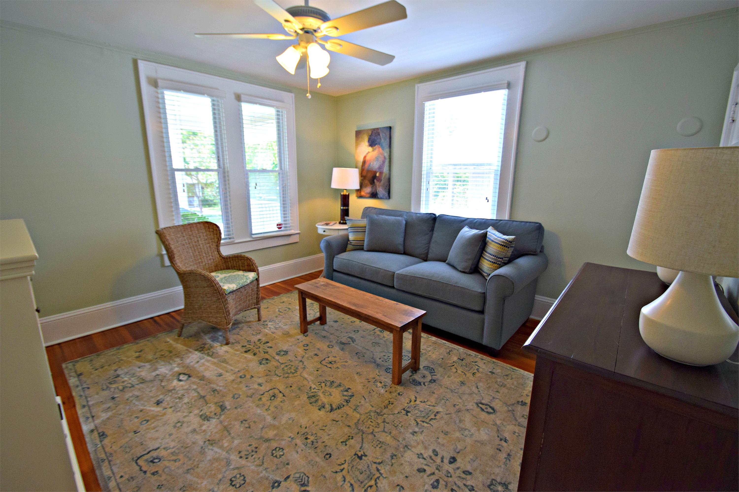 1621 Kenilworth Ave – photo 4