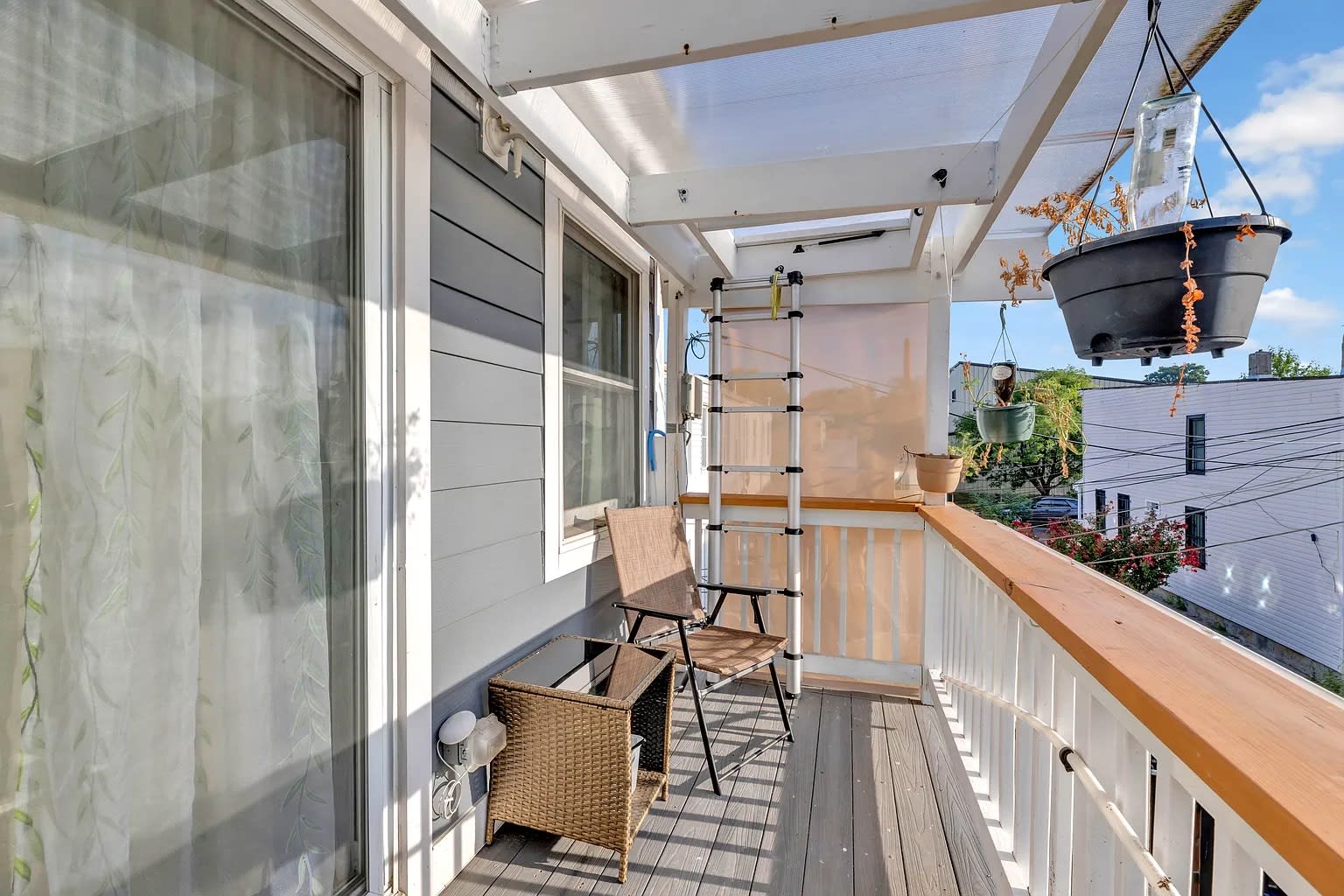 639 20th Street Northeast – photo 4