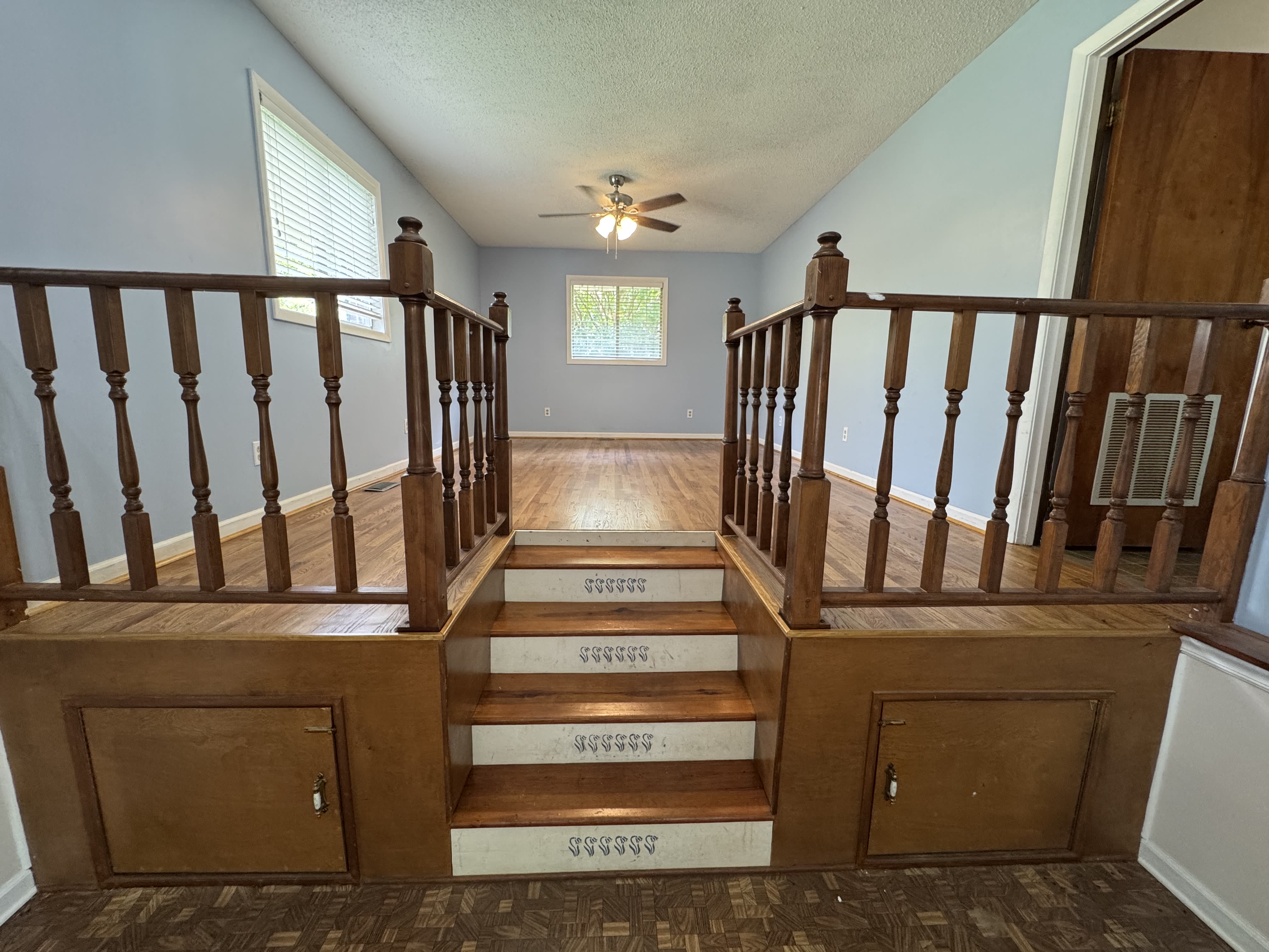 230 Foster Street – photo 2