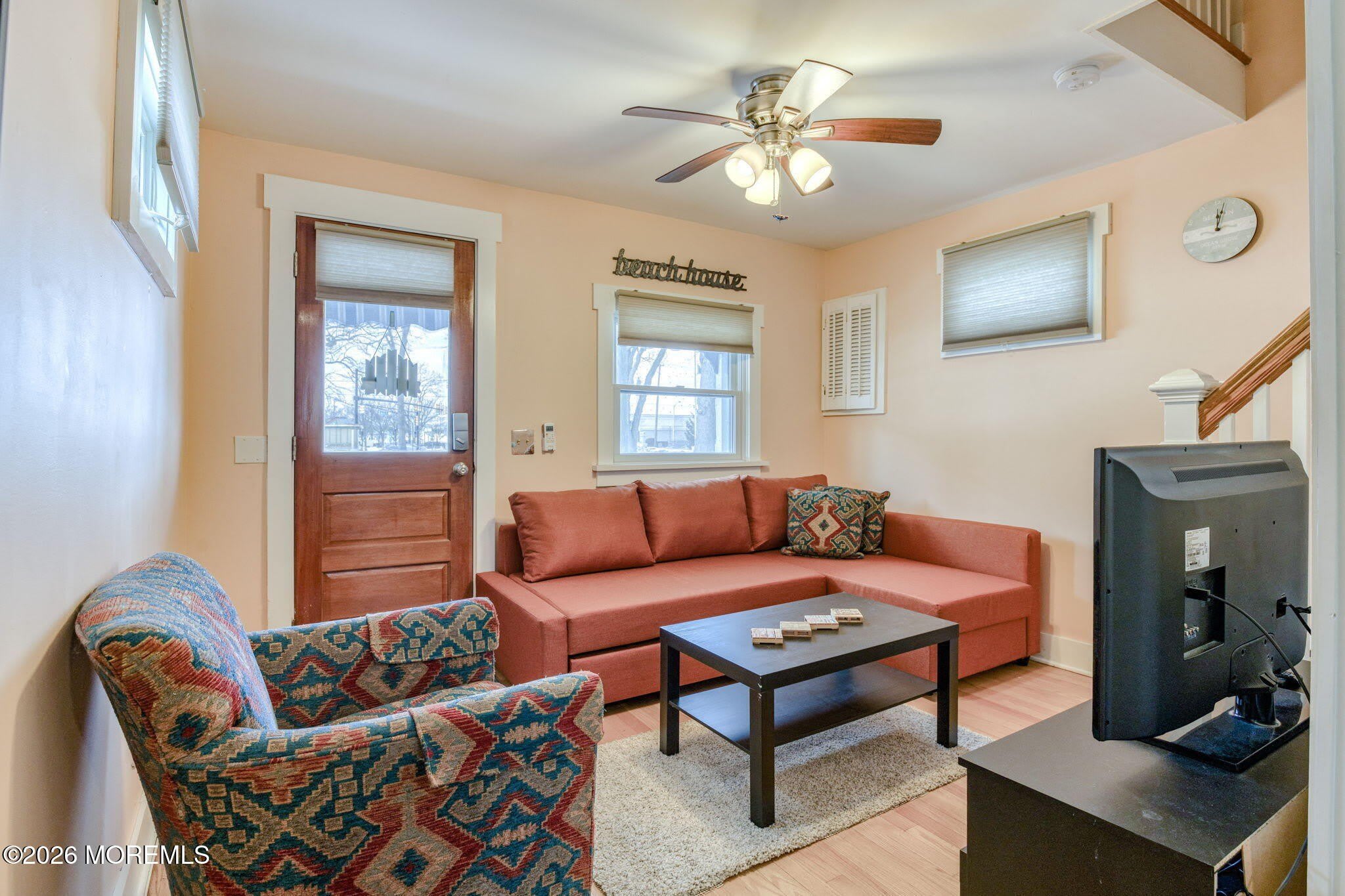 127 Lawrence Avenue – photo 4