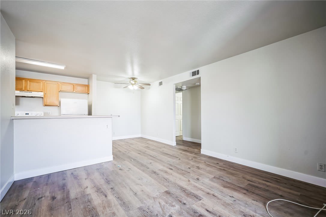 2978 Juniper Hills Boulevard – photo 3