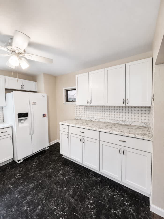 585 Novella Avenue – photo 5