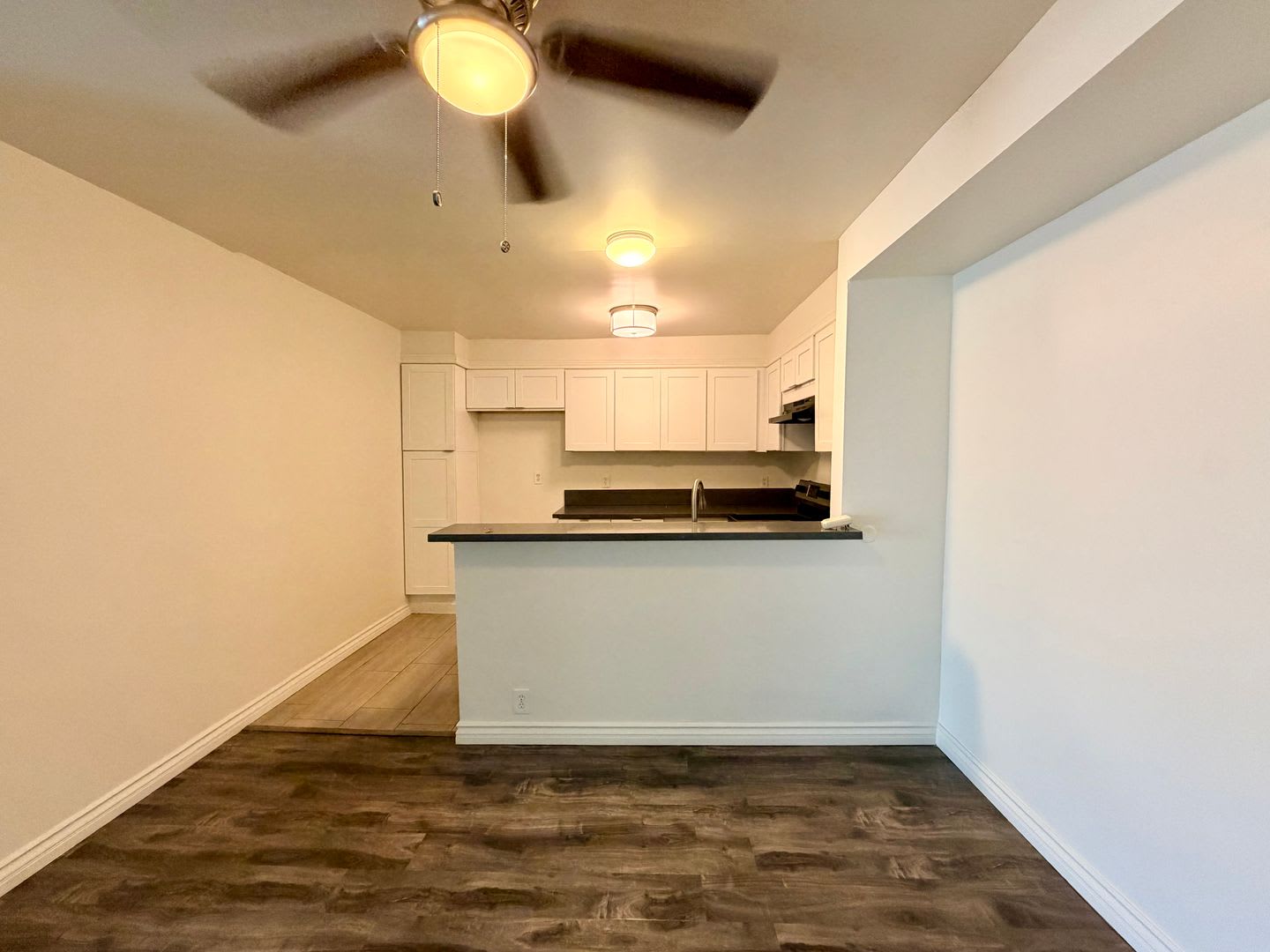 12325 Chandler Blvd – photo 5