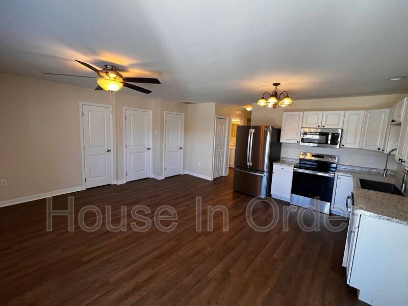 59 Mulberry St – photo 4