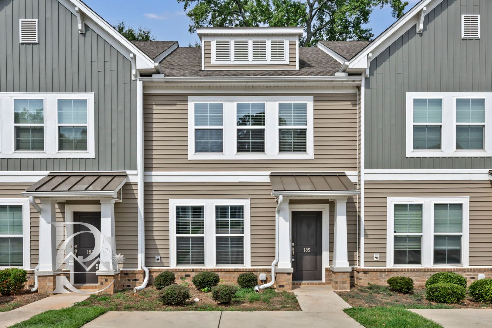 ENJOY LIVING DOWNTOWN ON THE BROAD RIVER – photo 3