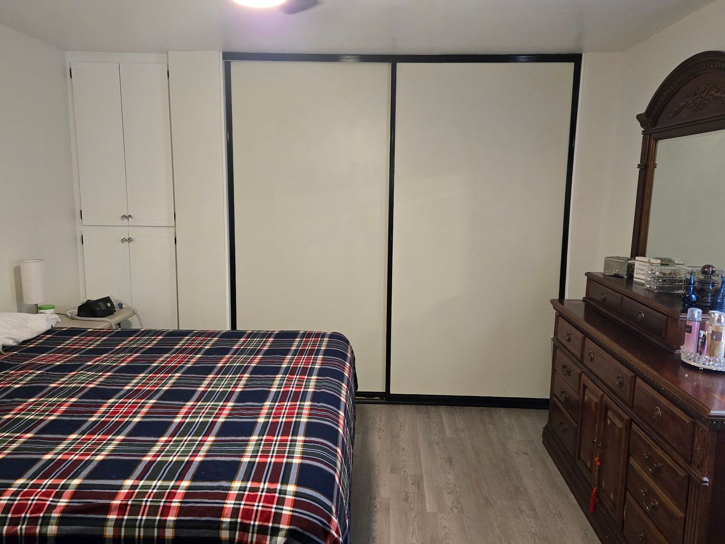 Great 3 Bedroom 2 Bathroom Home In Victorville! Call Today – photo 5