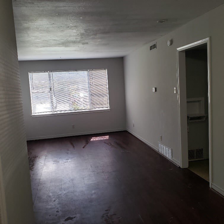 400 Oak Drive – photo 3