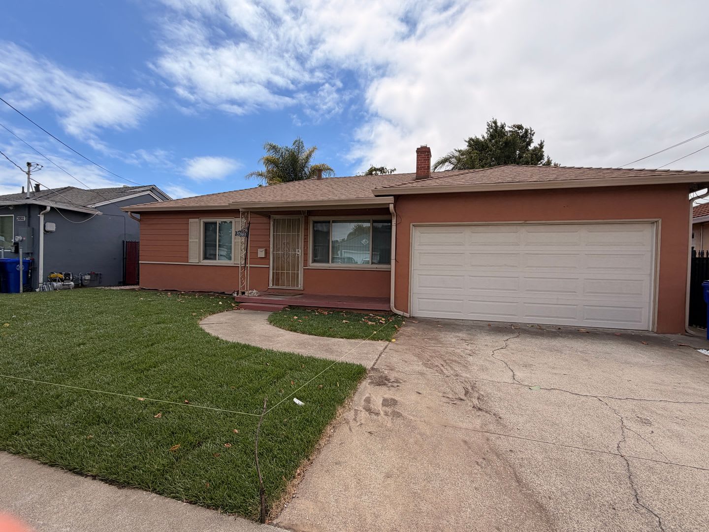 MUST SEE! BEAUTIFUL 3 BEDROOM 2 BATH HOME IN HAYWARD CA!!! – photo 2