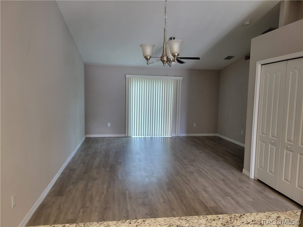 9503 N Travis Drive – photo 5