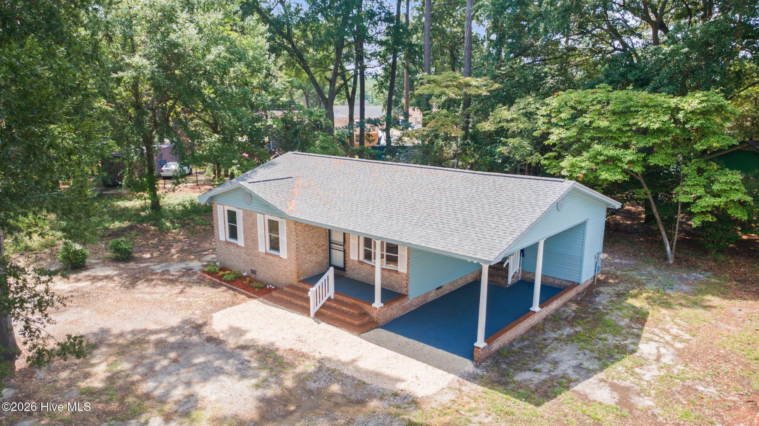 1070 River Drive SW – photo 2