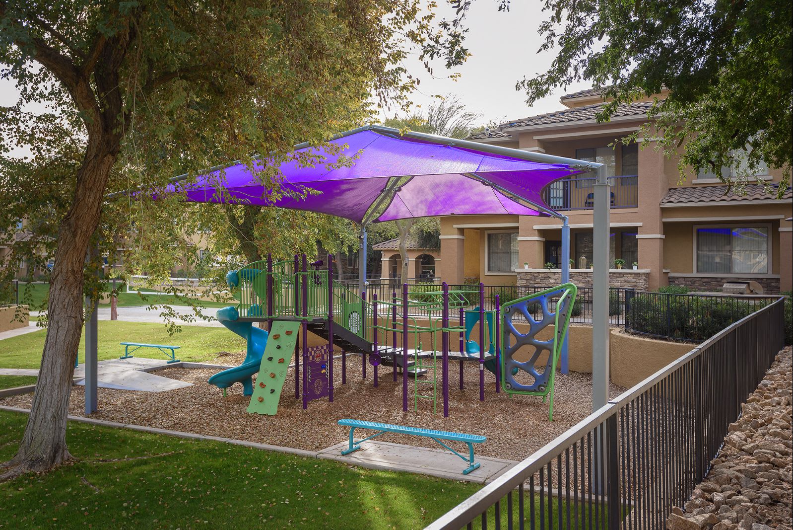 Stone Oaks Apartments by Mark-Taylor – photo 5