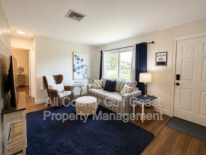 2804 19th Ave W – photo 2