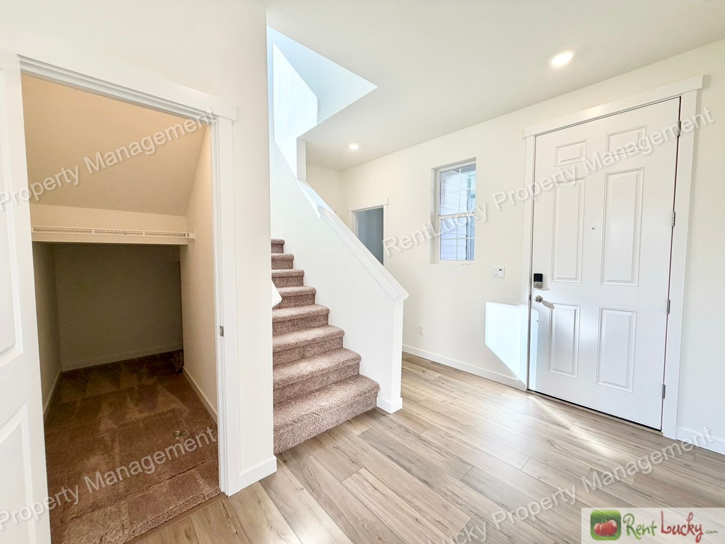 Newly Constructed 4 Bedroom Home In Bonney Lake With Mt Rainier Views – photo 2