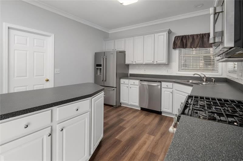 4220 Hunters Green Way NE – photo 4