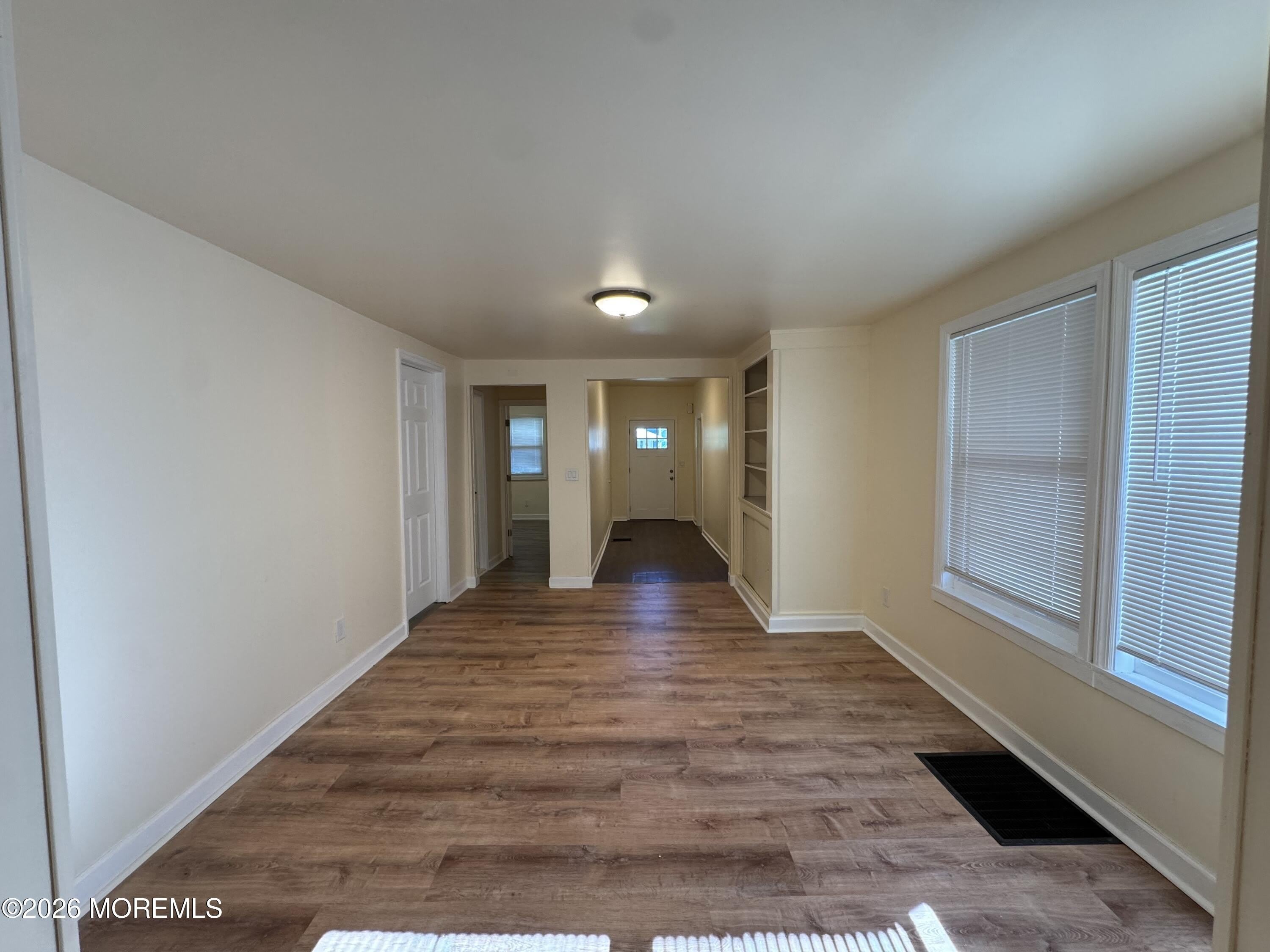1034 Sewall Avenue – photo 5