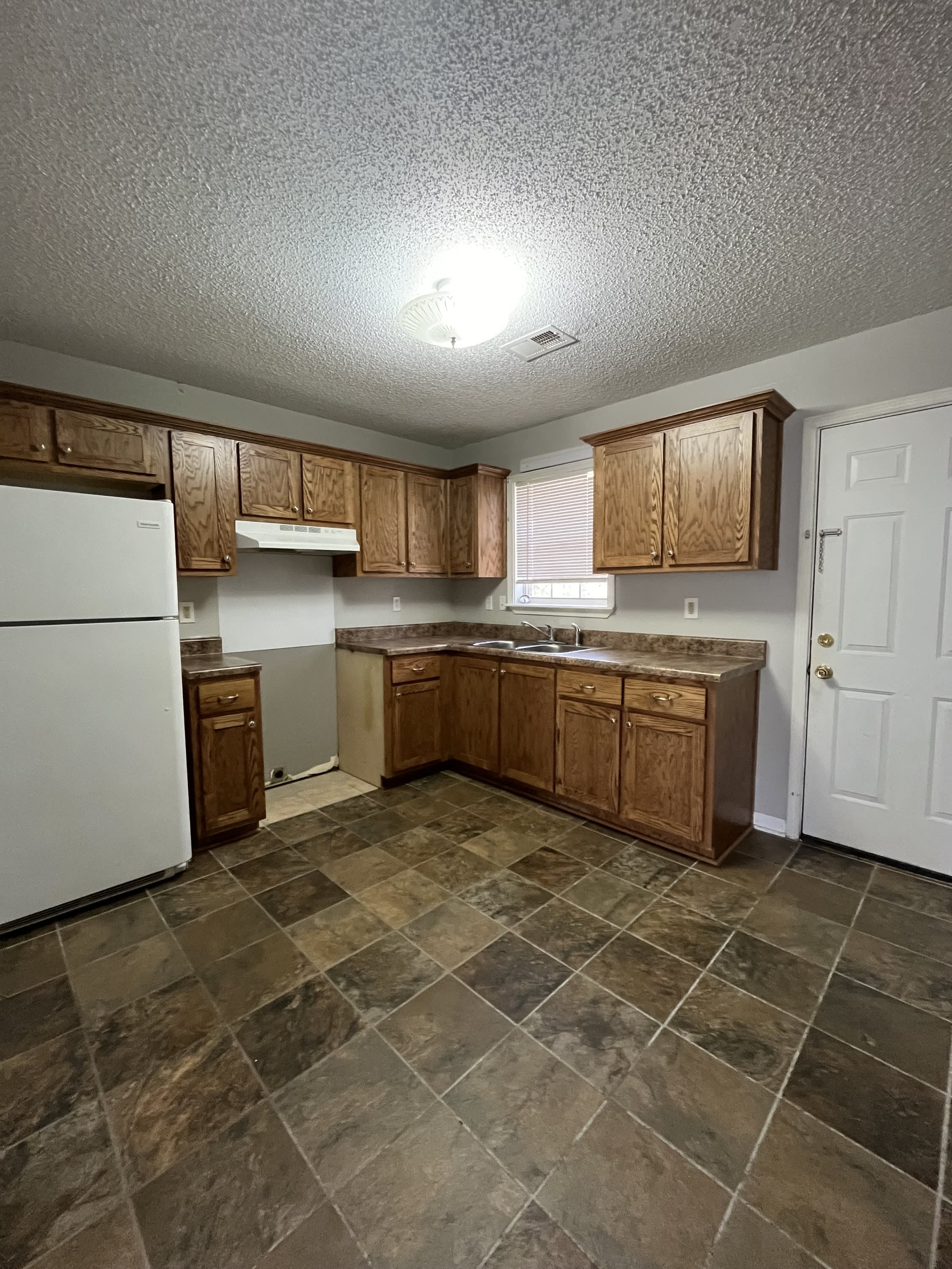 320 Main Street 8 – photo 2