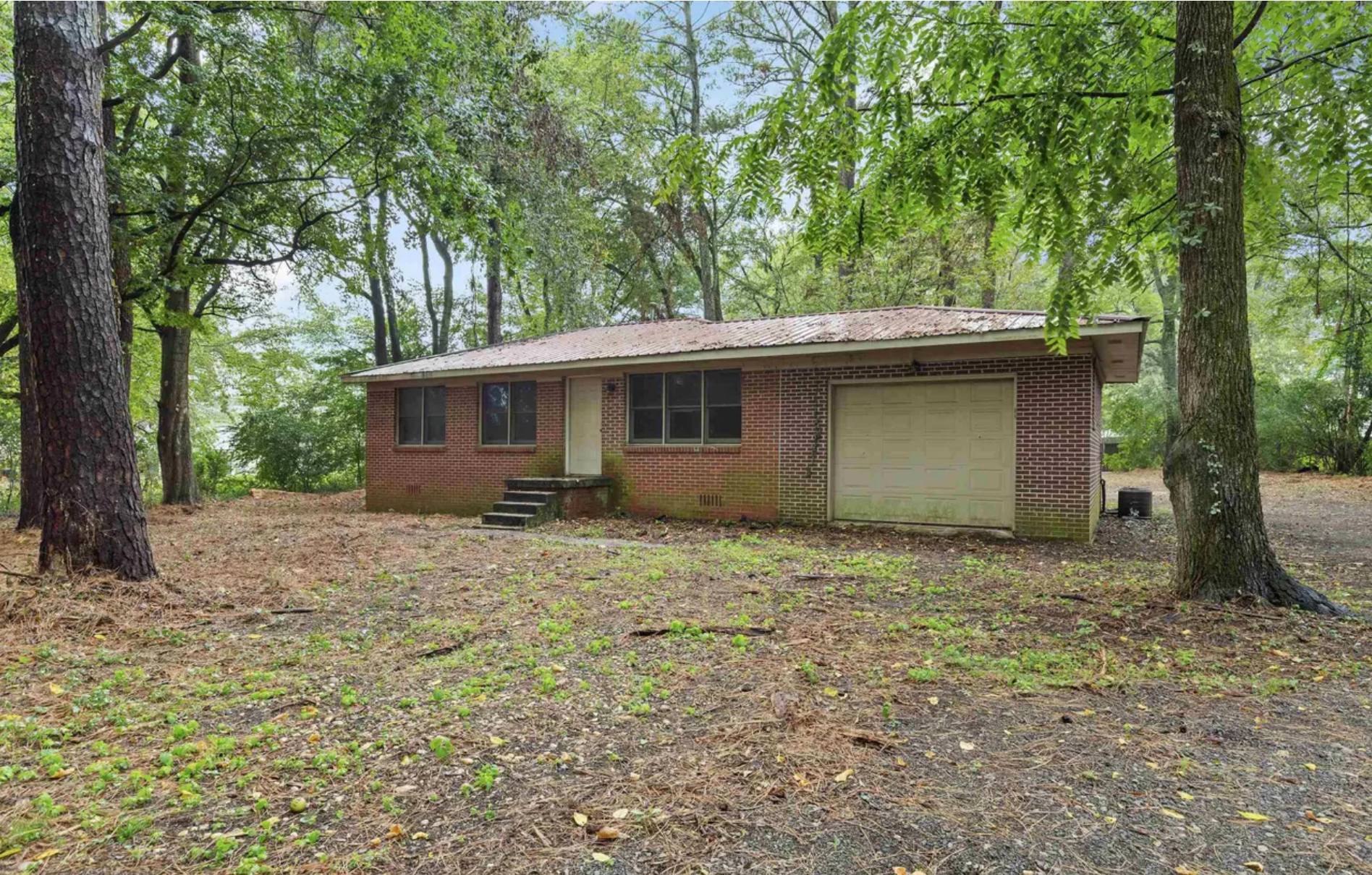 3972 Sullivan Street – photo 3