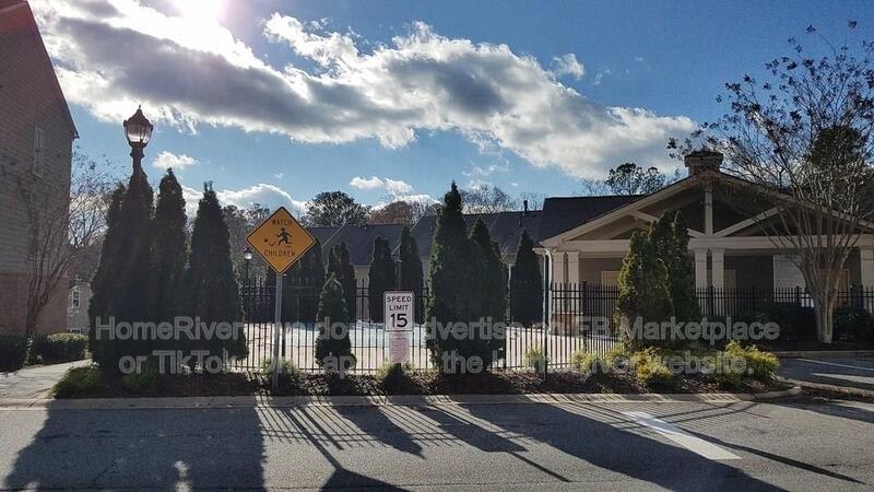 2329 Limehurst Dr NE – photo 2