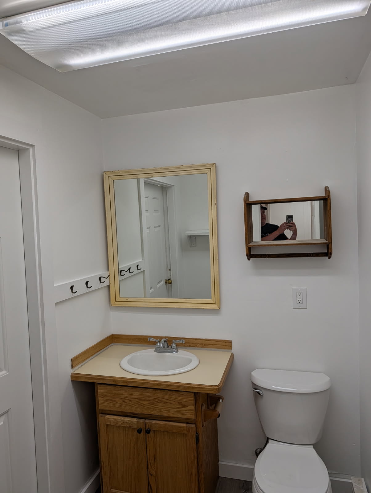 236 W Main St – photo 4