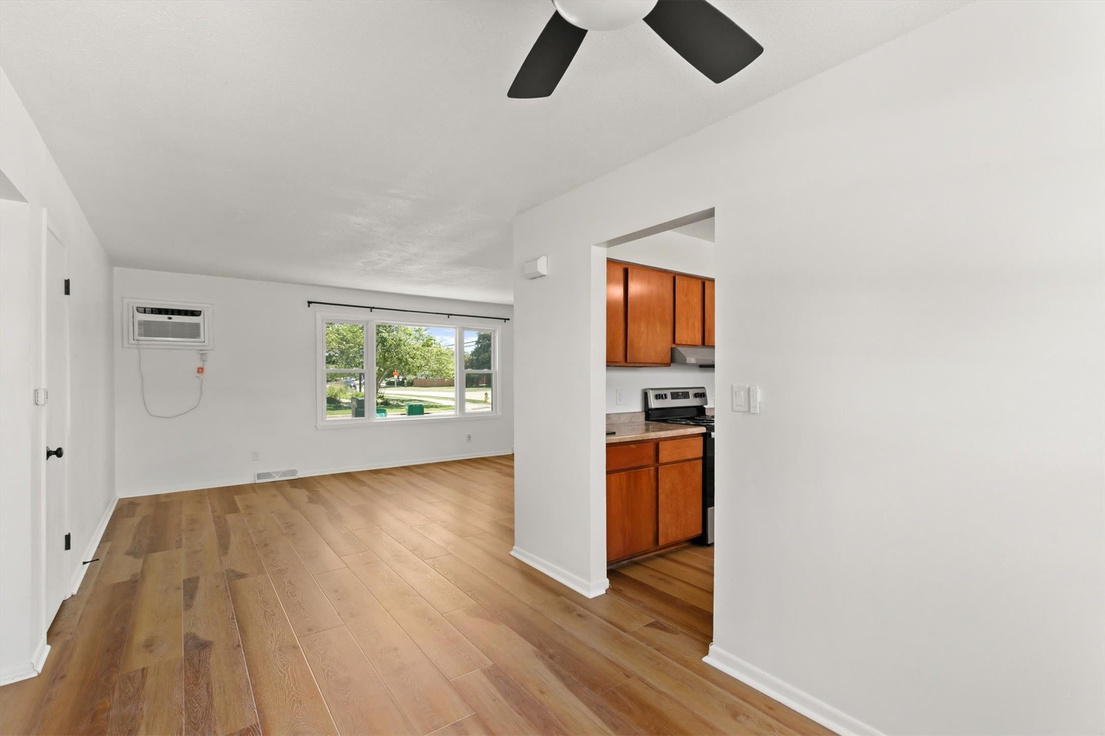 102 Nw Sharmin Drive – photo 5