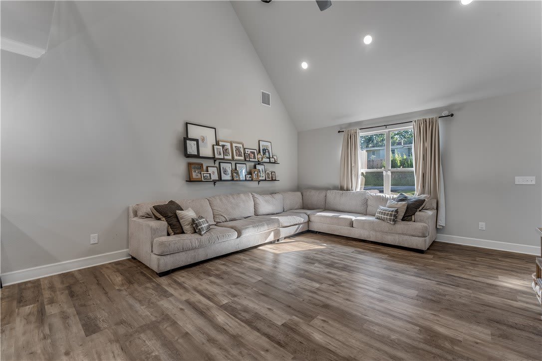 13 Hinckley Circle – photo 5