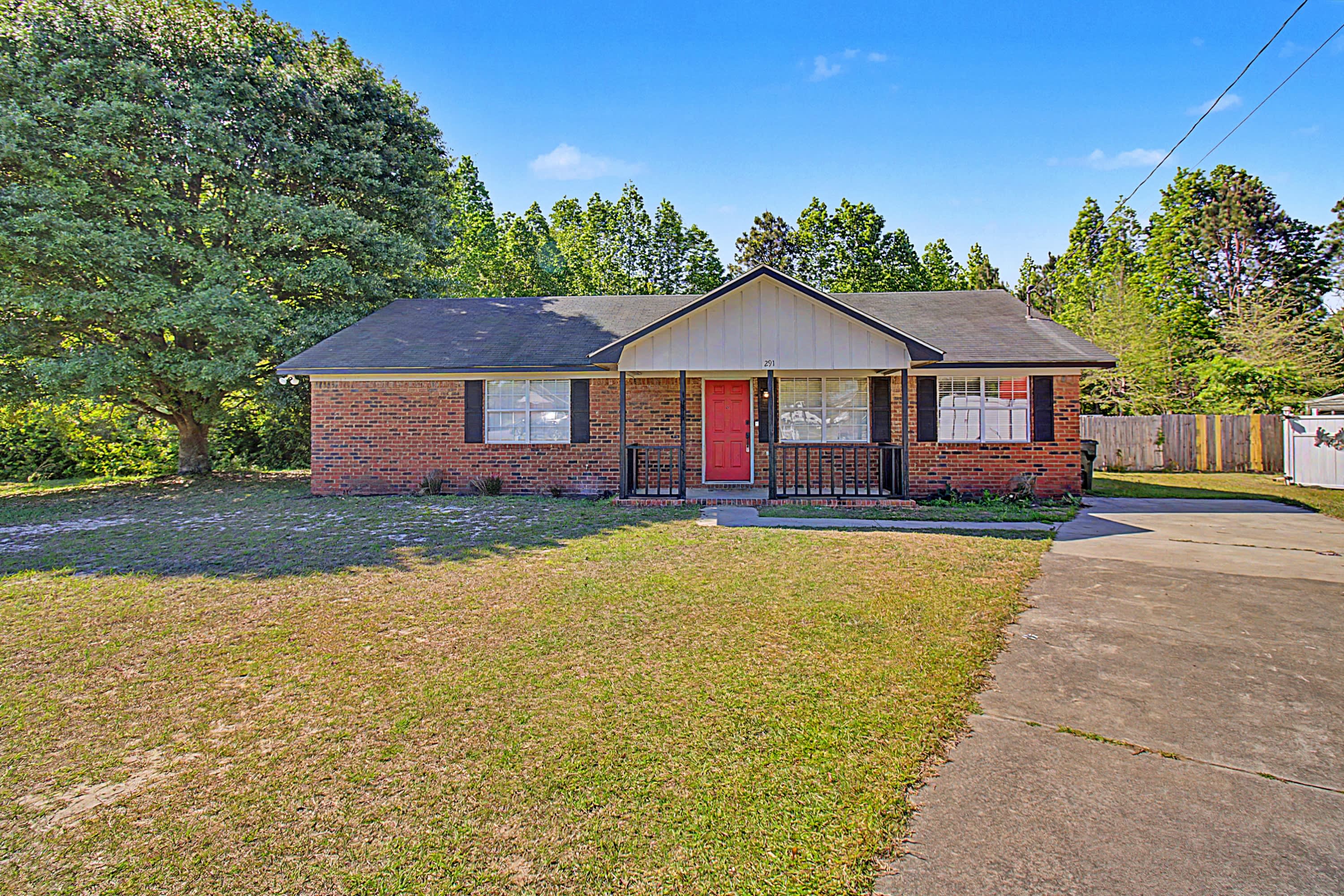 291 Sabreena Circle – photo 2