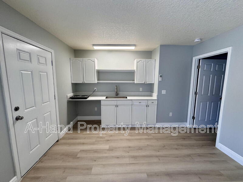 2623 Fan Palm Drive – photo 2