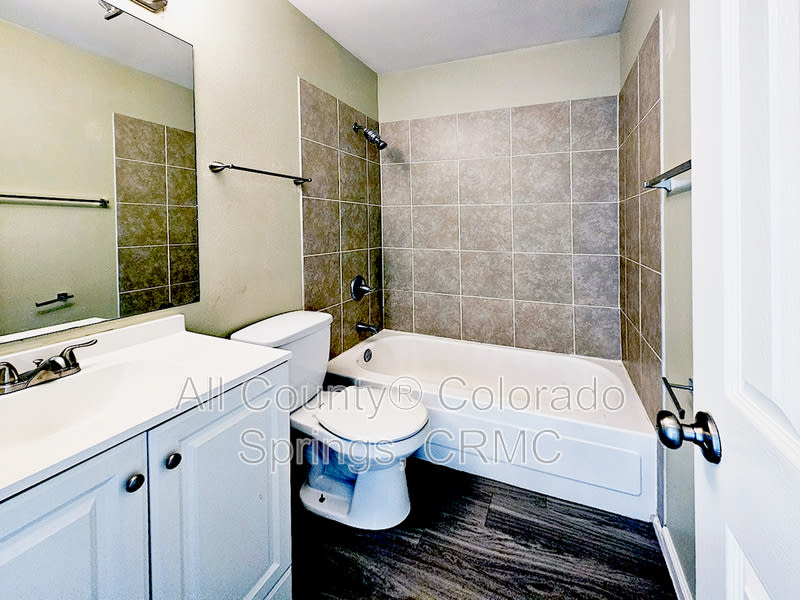 1010 Mazatlan Circle – photo 5