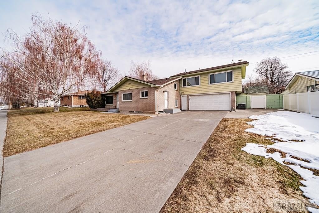 976 Canyon Avenue – photo 3
