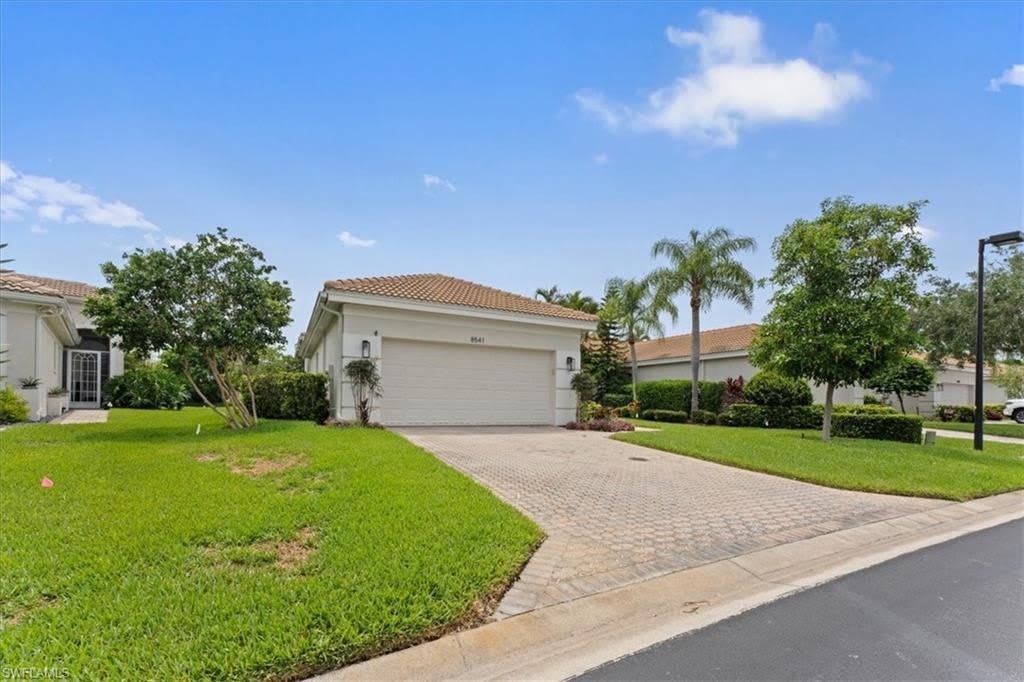 8541 Pepper Tree Way – photo 3