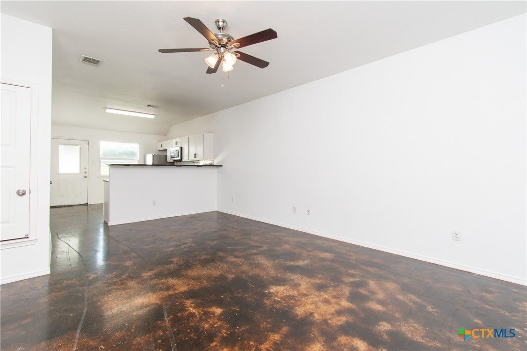 223 N Mary Jo Drive – photo 2