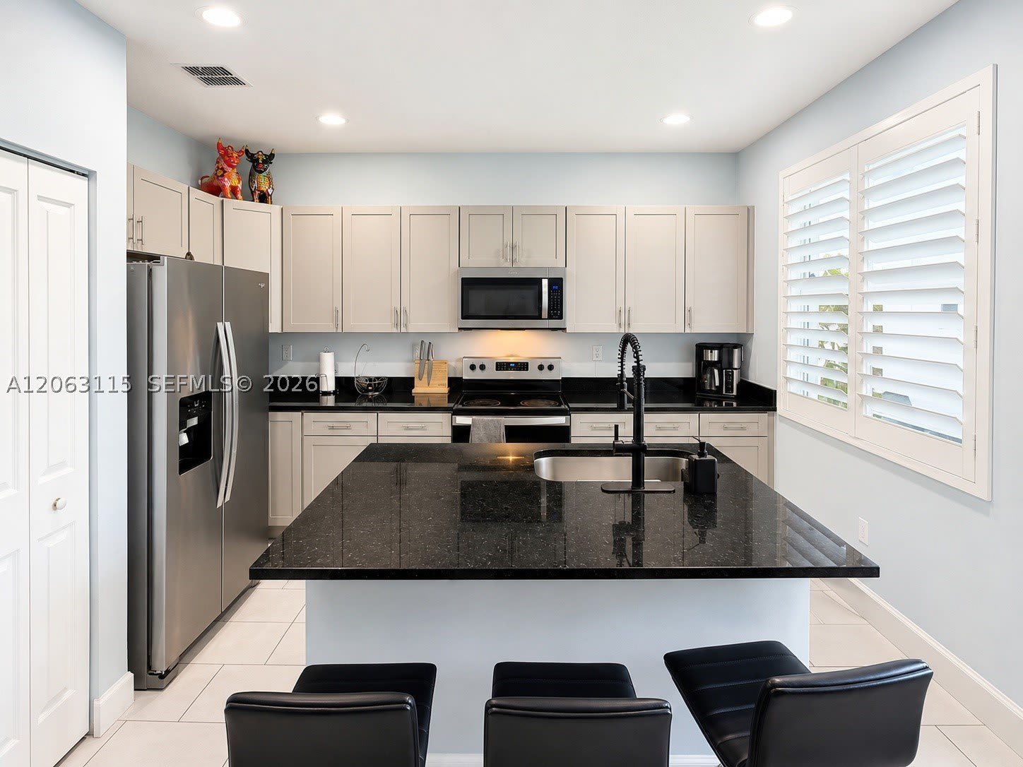 4922 NW 48th Ter – photo 5