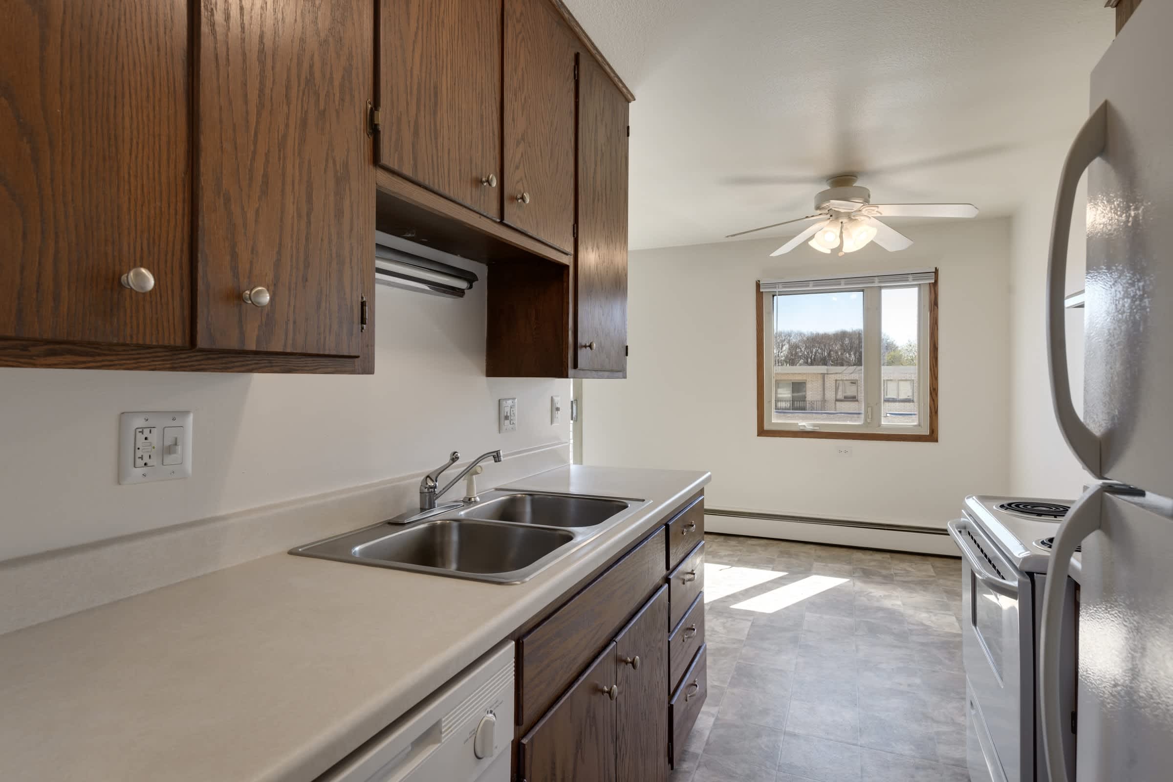 Hamline Terrace – photo 3