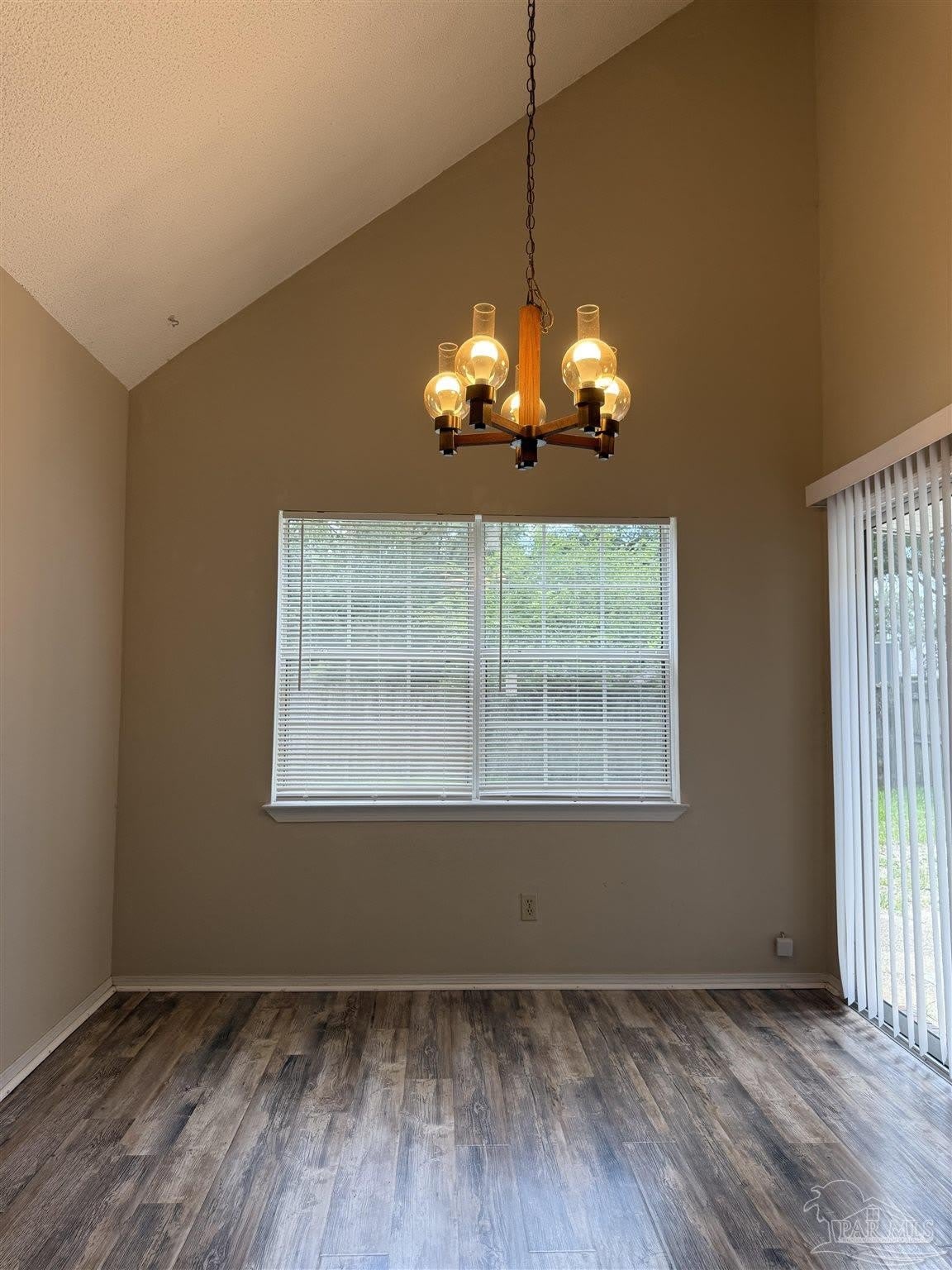 3004 Cedarwood Village Ln – photo 5