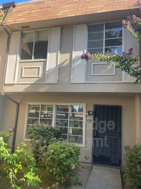 8812 Sawtelle Way – photo 2
