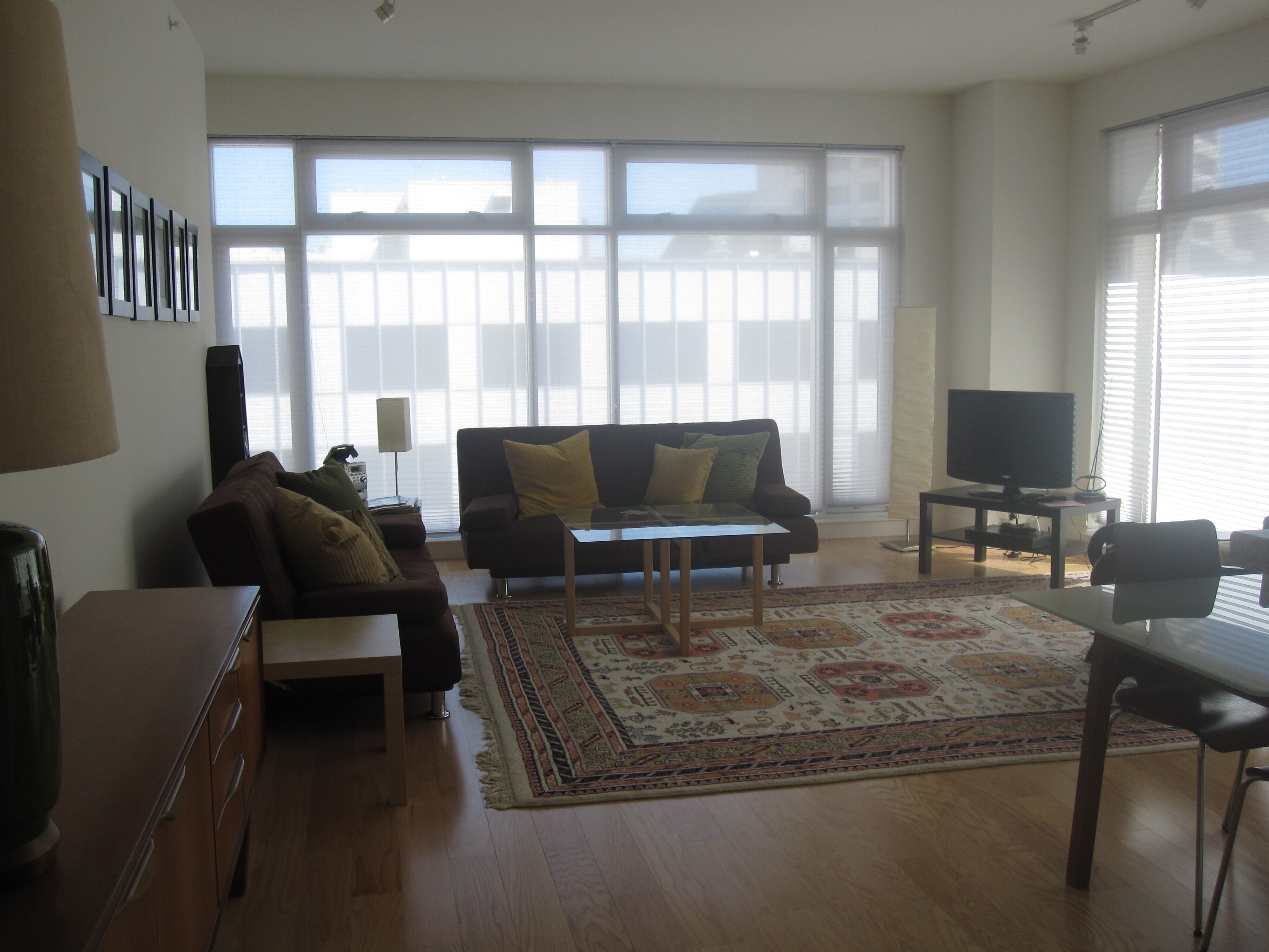 77 Van Ness Ave – photo 1