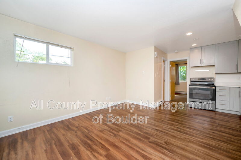 2211 Spruce Street – photo 3