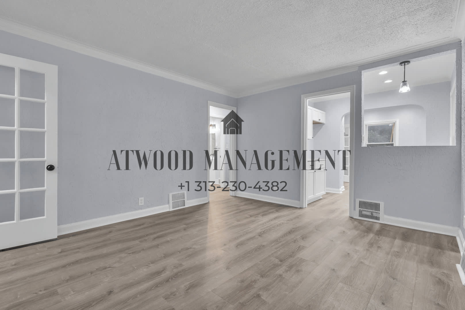 This Beautifully Updated 3 Bedroom 1 Bath Single Family Home Is Ready For Move In – photo 3