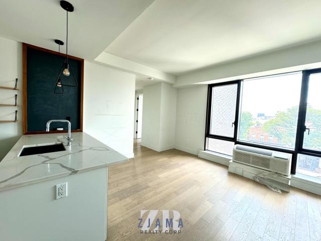635 Fourth Avenue – photo 4